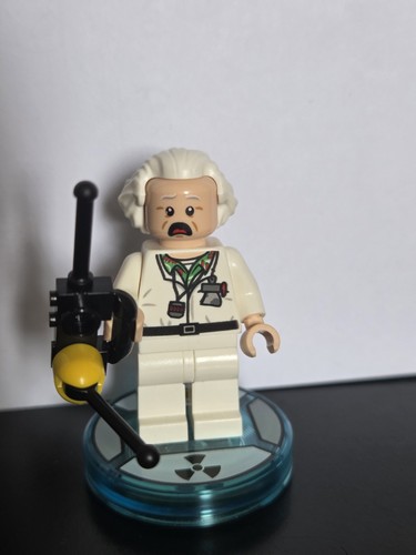 Lego minifigure doc - lego,